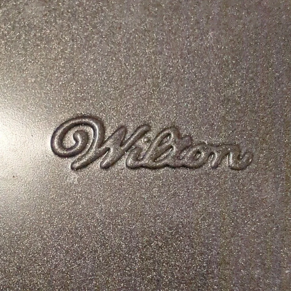 Wilton ghost pumpkin pan